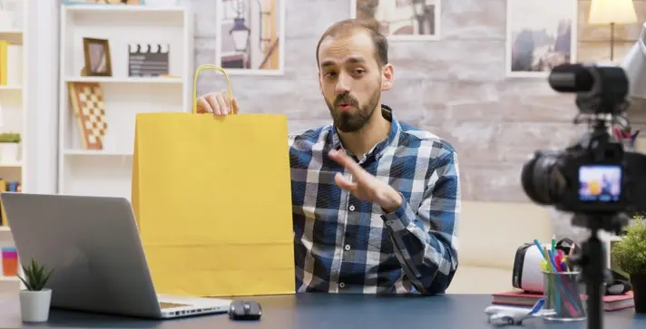 Affiliate Marketing vs Dropshipping: The Truth No One Tells Beginners